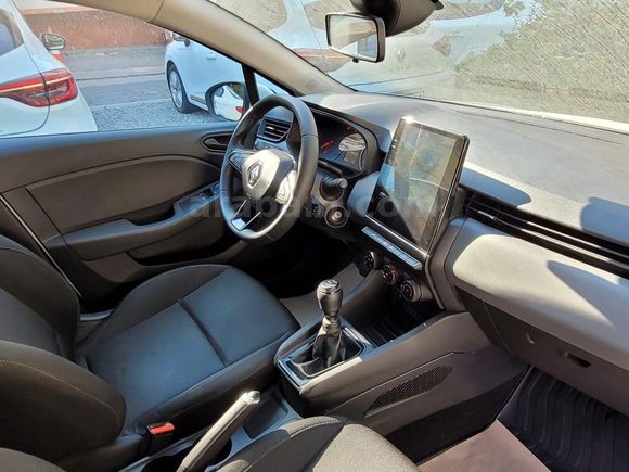 Sahibinden Renault Clio 1.0 SCe Joy 2021 Model Ankara 142.000 km Beyaz