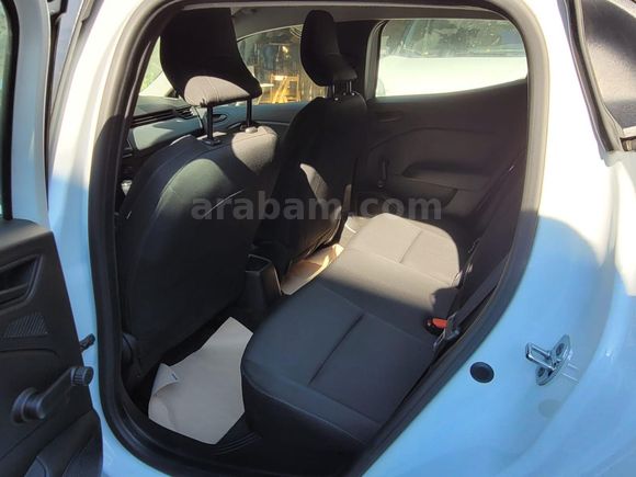 Sahibinden Renault Clio 1.0 SCe Joy 2021 Model Ankara 142.000 km Beyaz