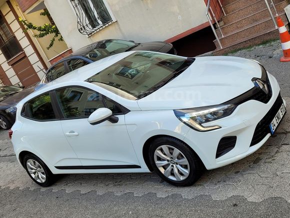 Sahibinden Renault Clio 1.0 SCe Joy 2021 Model Ankara 142.000 km Beyaz