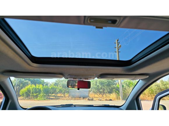 DEĞİŞENSİZ ?CAM TAVAN-SUNROOFLU OTOMATİK 170*km de  SAHİBİNDEN PUNTO