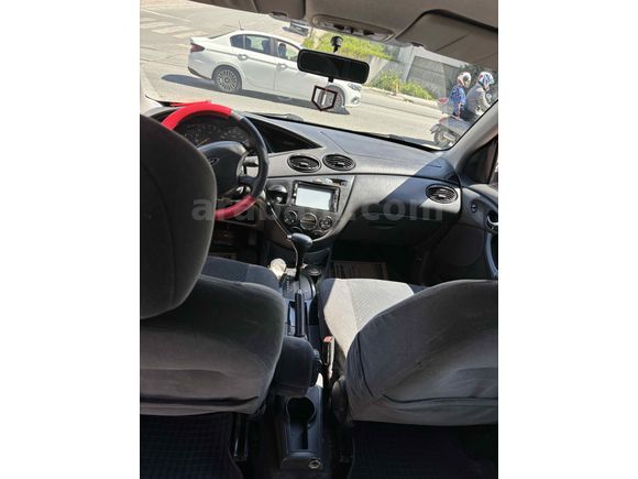 Sahibinden Ford Focus 1.6 Ghia 2004 Model 