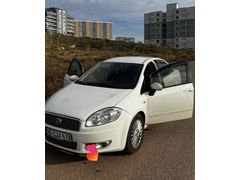 2010 linea 1.3 en son foto da açıklama mevcut açil olduğu için bu fiyat 