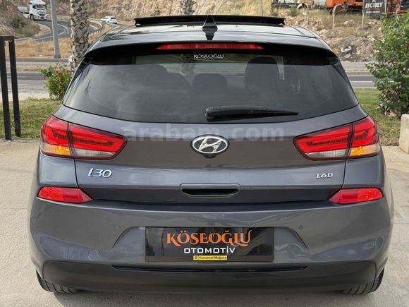 KÖSEOĞLU | HYUNDAİ İ 30-1.6 ELİTE PLUS-CAM TAVAN-TR EN UYGUNU!!