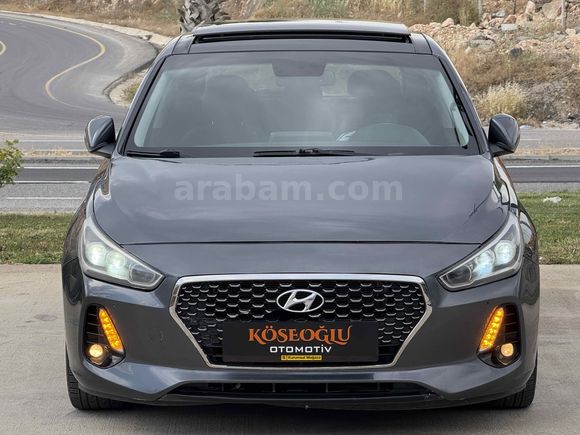 KÖSEOĞLU | HYUNDAİ İ 30-1.6 ELİTE PLUS-CAM TAVAN-TR EN UYGUNU!!