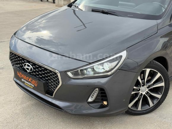 KÖSEOĞLU | HYUNDAİ İ 30-1.6 ELİTE PLUS-CAM TAVAN-TR EN UYGUNU!!