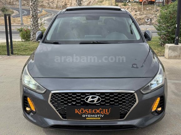 KÖSEOĞLU | HYUNDAİ İ 30-1.6 ELİTE PLUS-CAM TAVAN-TR EN UYGUNU!!