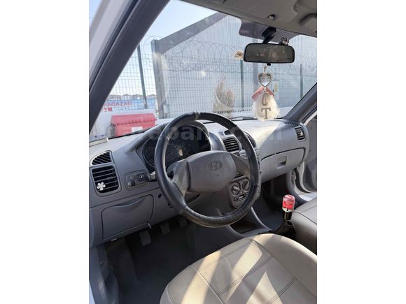 Sahibinden Hyundai Accent 1.3 LS 2003 Model 