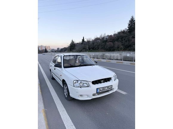 Sahibinden Hyundai Accent 1.3 LS 2003 Model 