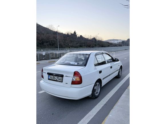 Sahibinden Hyundai Accent 1.3 LS 2003 Model 