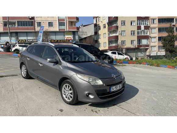 Sahibinden Renault Megane 1.5 dCi Sport Tourer Privilege 2012 Model 