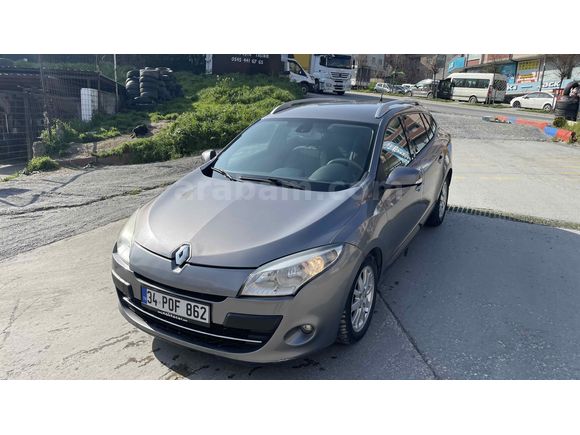 Sahibinden Renault Megane 1.5 dCi Sport Tourer Privilege 2012 Model 
