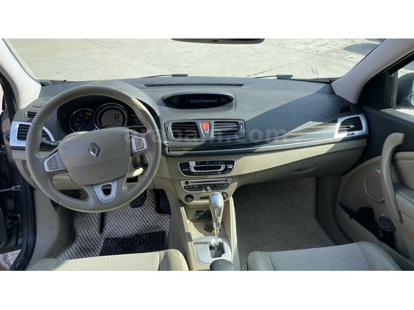 Sahibinden Renault Megane 1.5 dCi Sport Tourer Privilege 2012 Model 