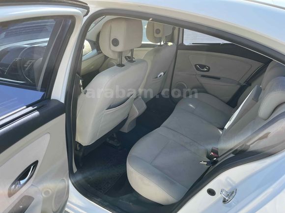 1.5 Otomatik-199.xxx km muayene akü lastik bakım sıfır
