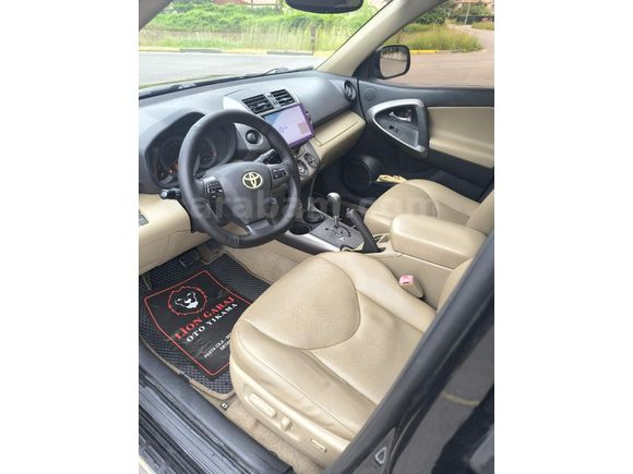 Sahibinden Toyota RAV4 2.0 2010 Model  230.000 km Siyah
