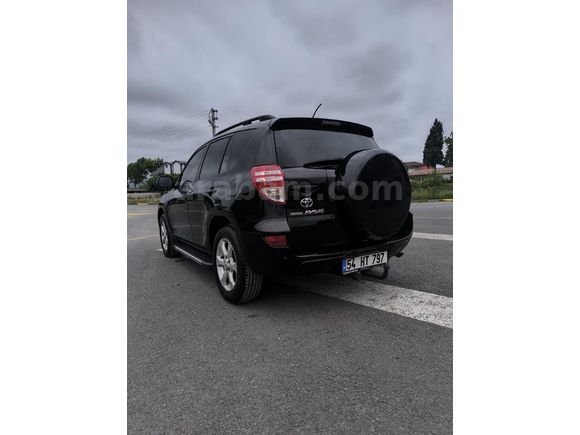 Sahibinden Toyota RAV4 2.0 2010 Model  230.000 km Siyah