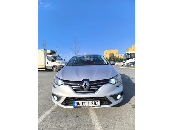 Sahibinden Renault Megane 1.5 dCi Otomatik Touch Değişen Yok Hasar Kaydı Yok 2019 Model