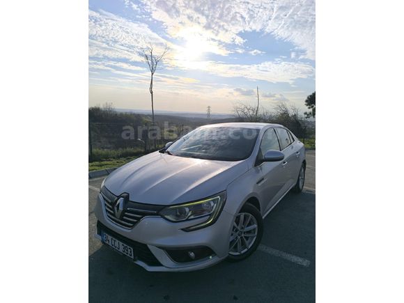 Sahibinden Renault Megane 1.5 dCi Otomatik Touch Değişen Yok Hasar Kaydı Yok 2019 Model