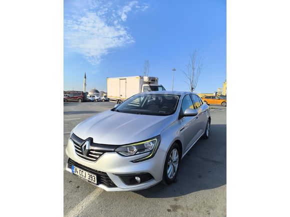 Sahibinden Renault Megane 1.5 dCi Otomatik Touch Değişen Yok Hasar Kaydı Yok 2019 Model