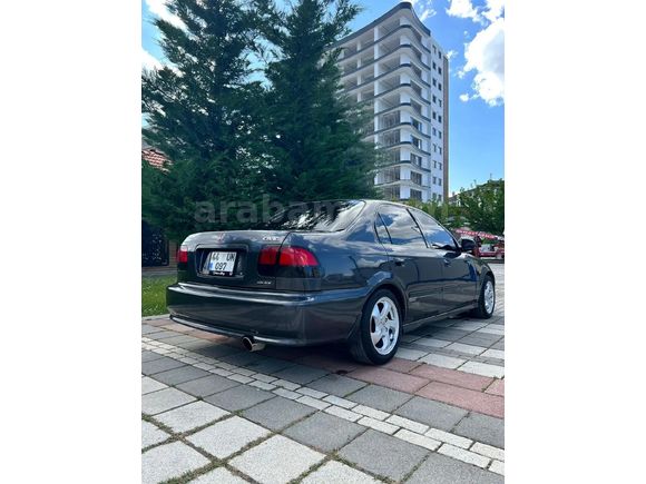 Sahibinden Honda Civic 1.6 i ES 2000 Model