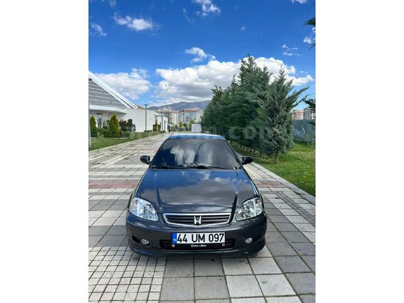 Sahibinden Honda Civic 1.6 i ES 2000 Model