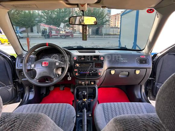 Sahibinden Honda Civic 1.6 i ES 2000 Model