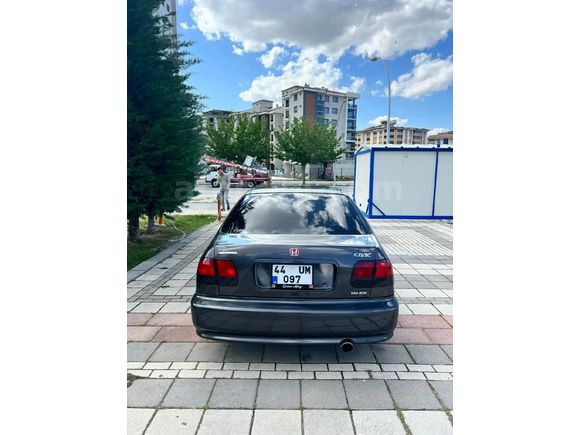 Sahibinden Honda Civic 1.6 i ES 2000 Model