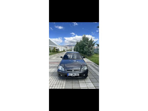 Sahibinden Honda Civic 1.6 i ES 2000 Model
