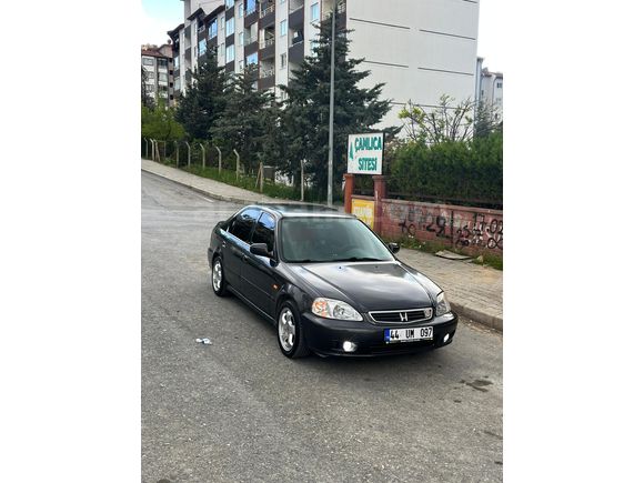 Sahibinden Honda Civic 1.6 i ES 2000 Model