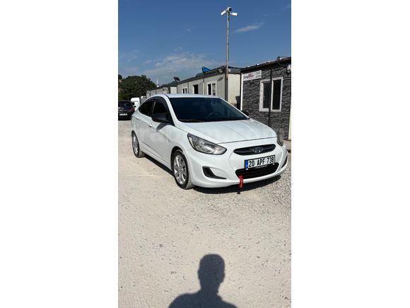 SAHİBİNDEN HYUNDAİ ACCENT BLUE 2017 OTOMATİK 7 İLERİ KAZA DEĞİŞEN YOK