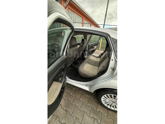 Sahibinden Fiat Linea 1.3 Multijet Emotion Plus 2012 Model 