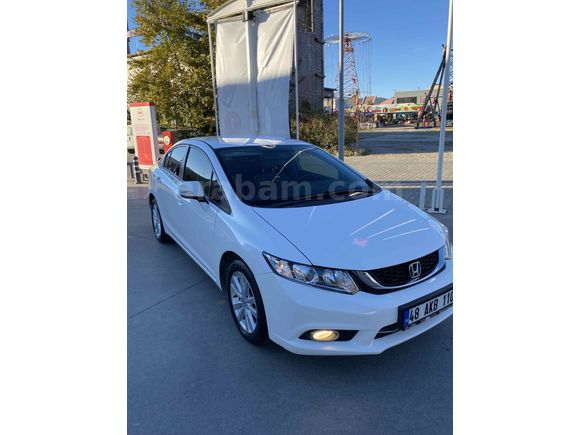 Sahibinden Honda Civic 1.6i VTEC Eco Dream 2015 Model  71.500 km Beyaz