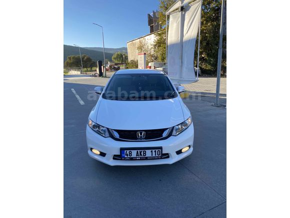 Sahibinden Honda Civic 1.6i VTEC Eco Dream 2015 Model  71.500 km Beyaz