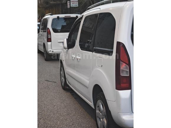 Sahibinden Peugeot Partner 1.6 HDI Active 2013 Model