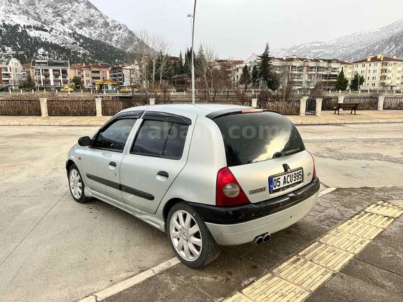 Sahibinden Renault Clio 1.6 RXT 2000 Model 