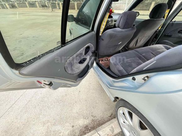 Sahibinden Renault Clio 1.6 RXT 2000 Model 