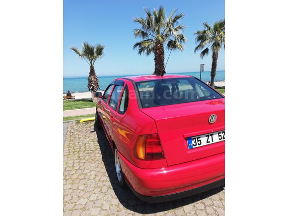 Sahibinden Volkswagen Polo 1.6 Classic 1999 Model  295.000 km Kırmızı