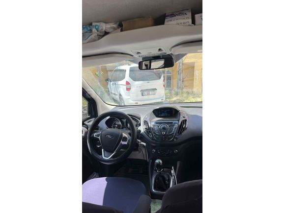 Sahibinden Ford Tourneo Courier 1.6 TDCi Titanium 2014 Model 