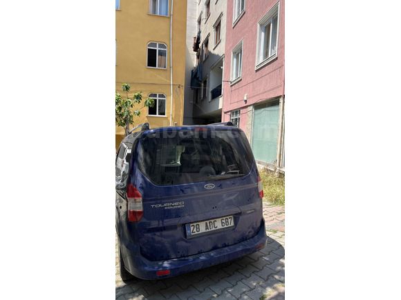 Sahibinden Ford Tourneo Courier 1.6 TDCi Titanium 2014 Model 