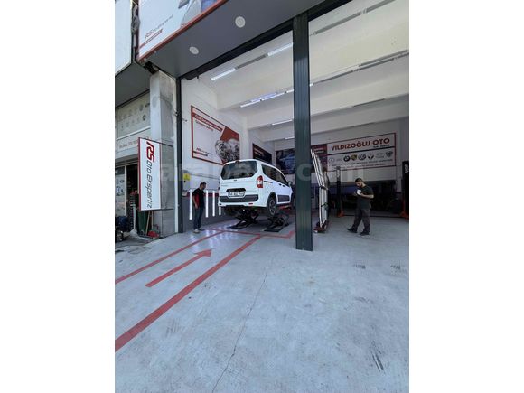 Sahibinden Ford Tourneo Courier 1.0 EcoBoost Titanium Plus 2023 Model 