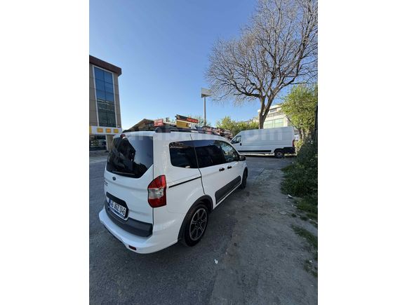 Sahibinden Ford Tourneo Courier 1.0 EcoBoost Titanium Plus 2023 Model 