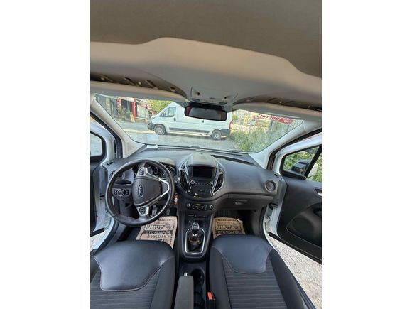 Sahibinden Ford Tourneo Courier 1.0 EcoBoost Titanium Plus 2023 Model 