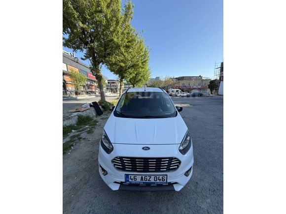 Sahibinden Ford Tourneo Courier 1.0 EcoBoost Titanium Plus 2023 Model 