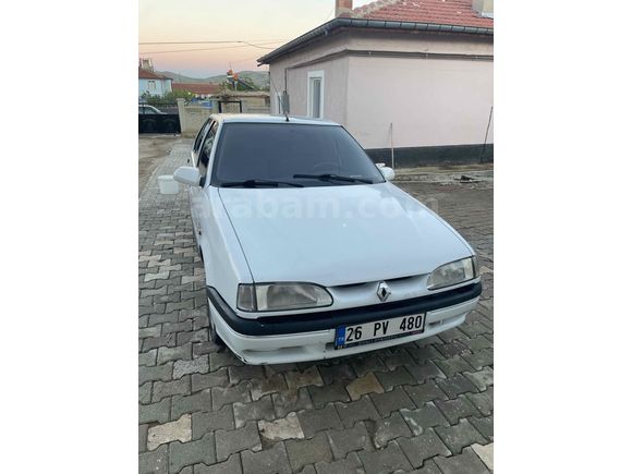 150 binde. Renault 19 1,6 ie 2000 model klimalı 