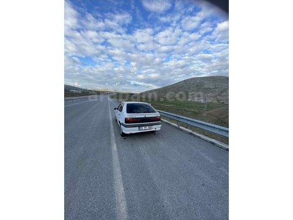 150 binde. Renault 19 1,6 ie 2000 model klimalı 