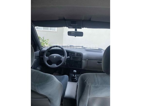150 binde. Renault 19 1,6 ie 2000 model klimalı 