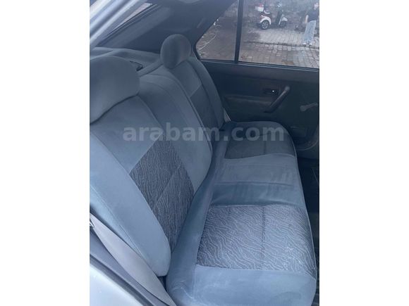 150 binde. Renault 19 1,6 ie 2000 model klimalı 