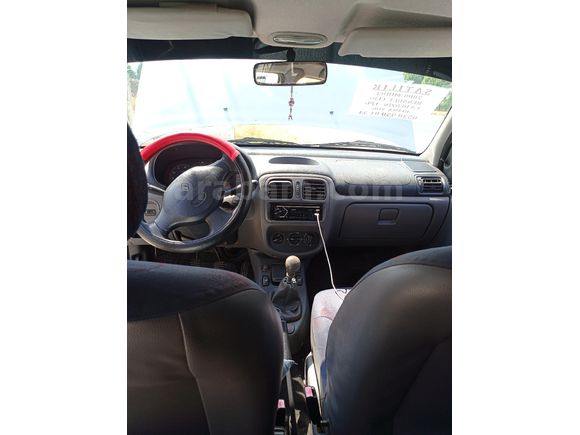 Sahibinden Renault Clio 1.4 RNA 2000 Model  204.000 km Gri