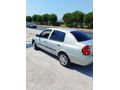 Sahibinden Renault Clio 1.4 RNA 2000 Model  204.000 km Gri