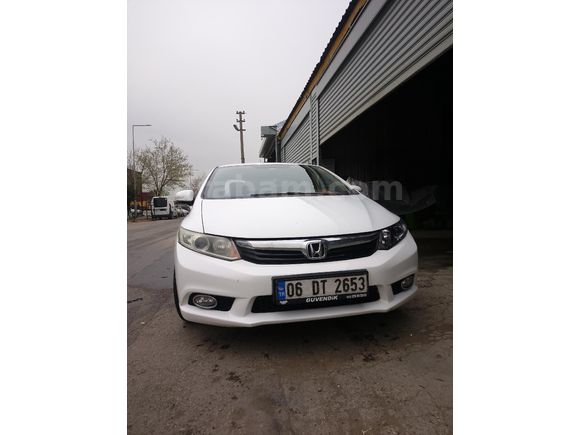 Sahibinden Honda Civic 1.6i VTEC Dream 2012 Model