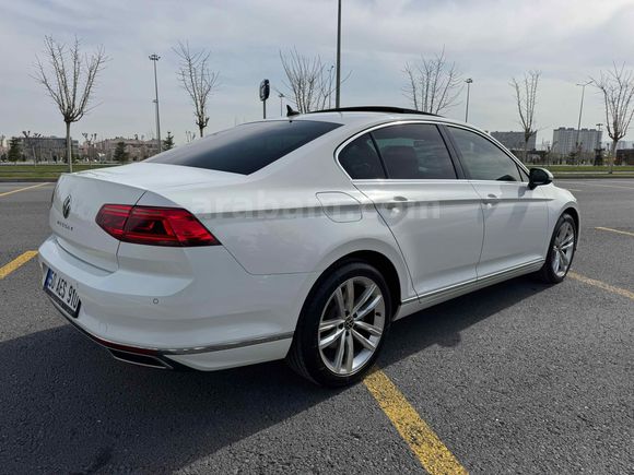 Sahibinden Volkswagen Passat 1.5 TSi Elegance 2021 Model  